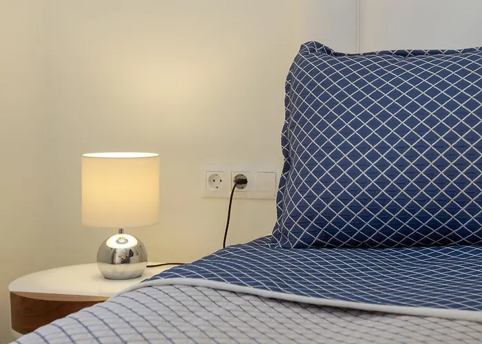 Lydia Uno Appartement *