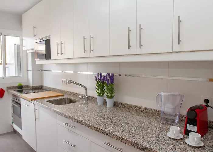 Lydia Uno Appartement *