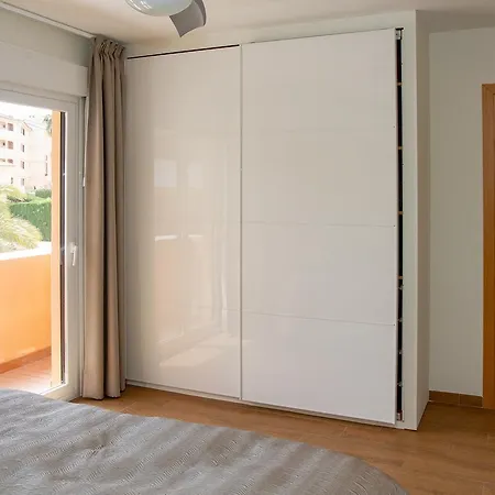 Lydia Uno Appartement *