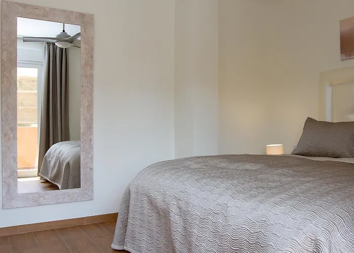 Apartamento Lydia Uno *